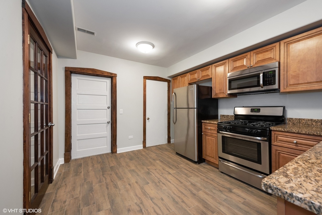 3428 North Damen Avenue - Photo 4