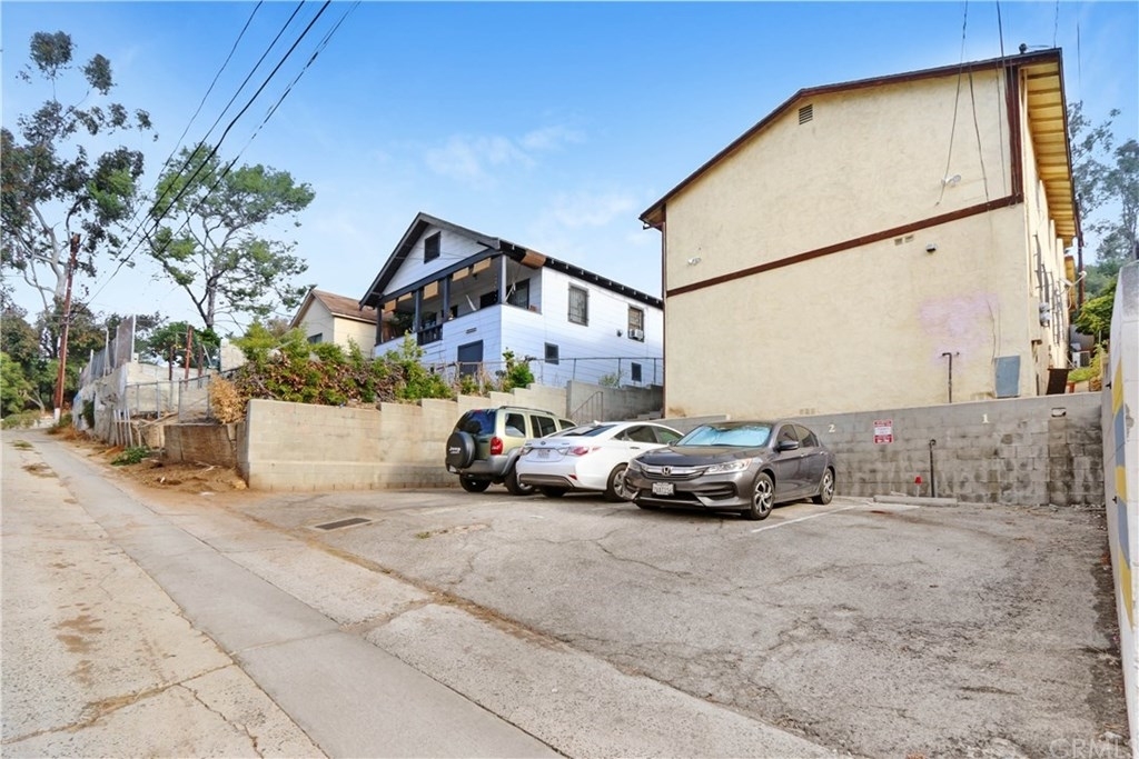 530 Casanova Street - Photo 13