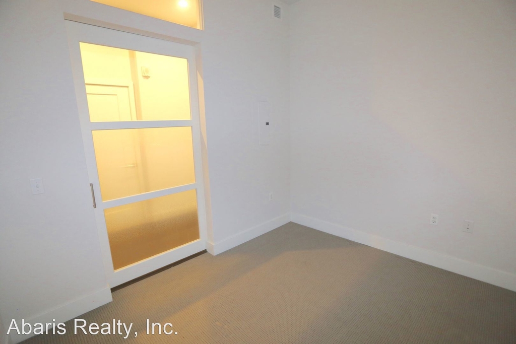 525 Water Street, Sw # 303 - Photo 20