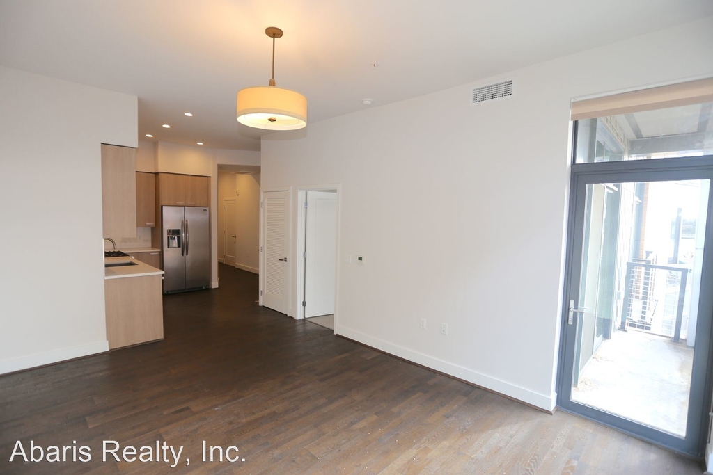 525 Water Street, Sw # 303 - Photo 12