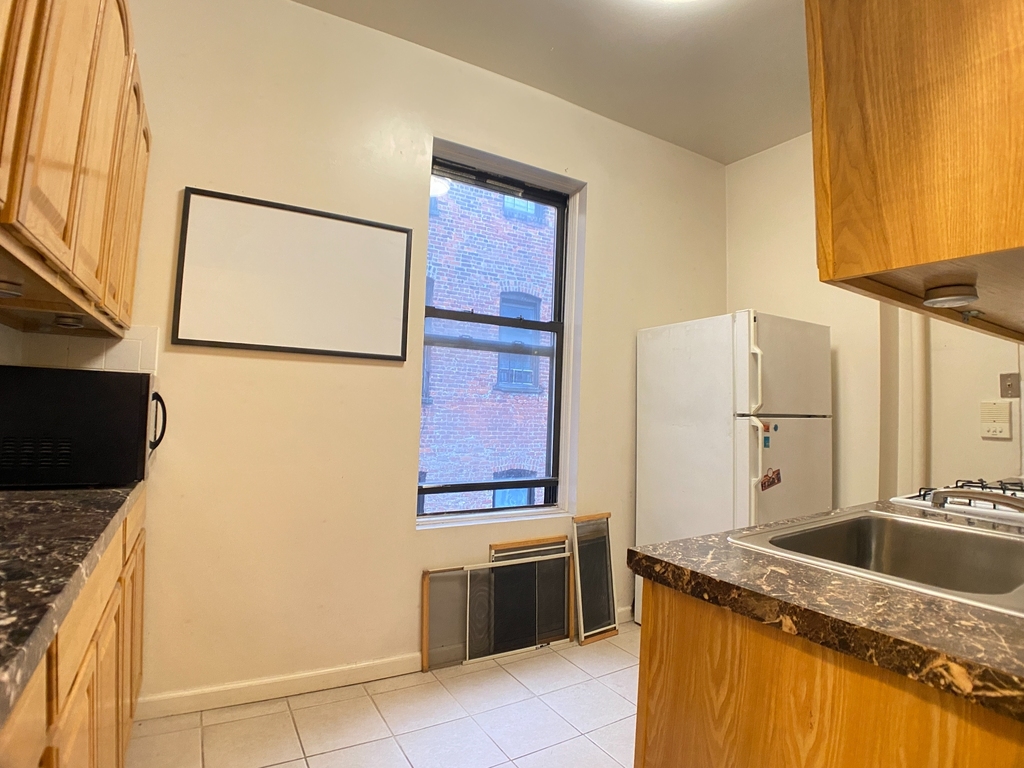 561 West 140th Street - Photo 3