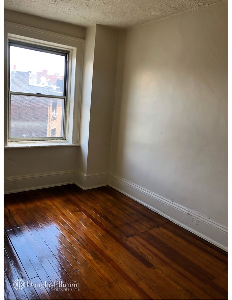 353 Flatbush Avenue - Photo 2