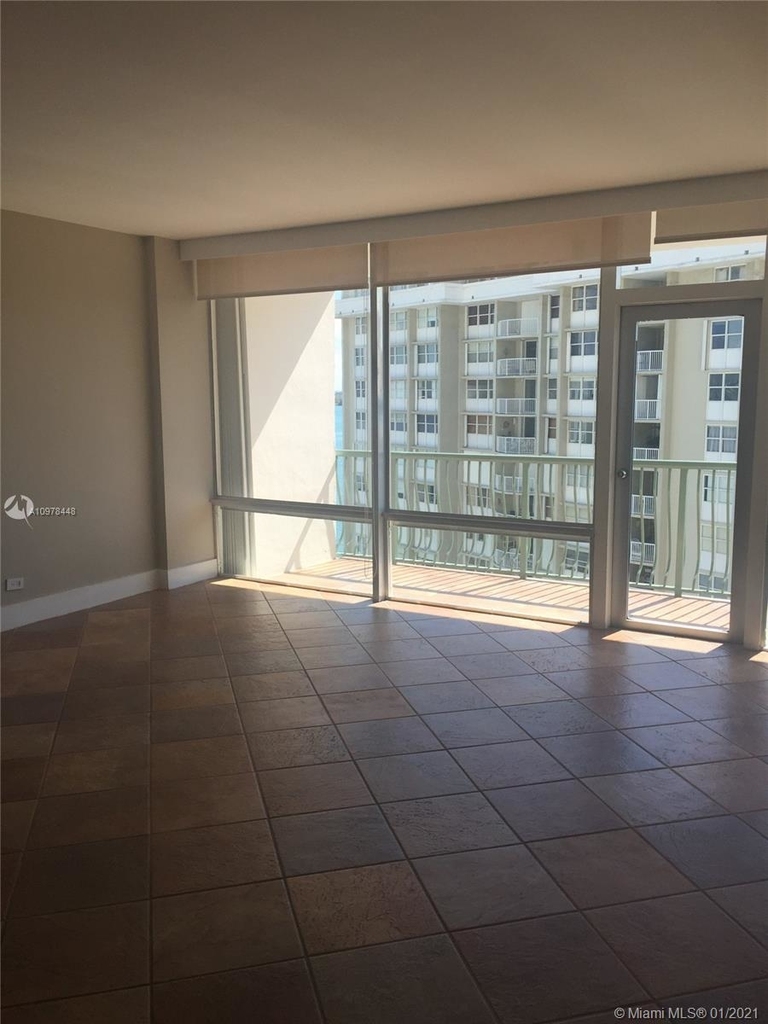 1408 Brickell Bay Dr - Photo 10