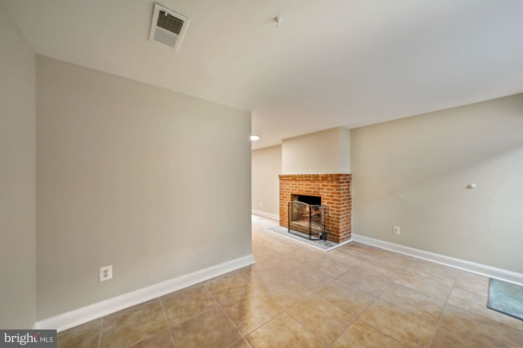 1618 Florida Avenue Nw - Photo 4