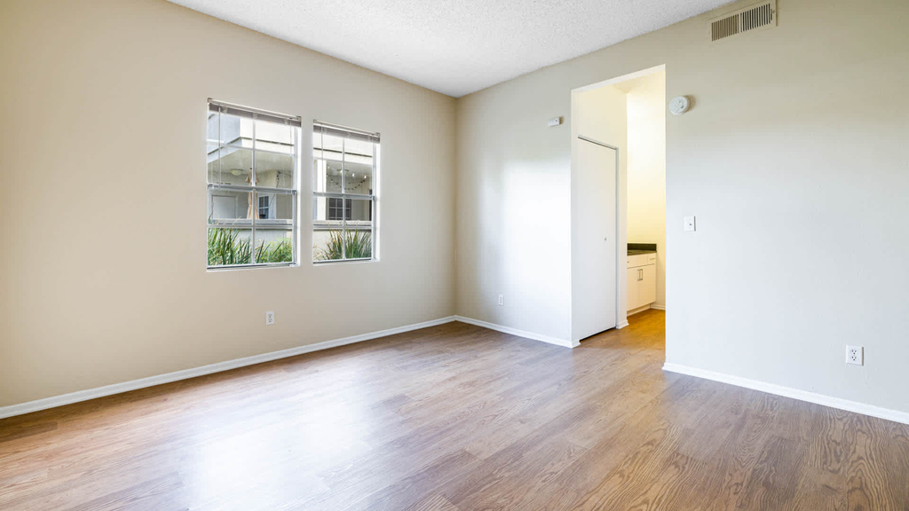 23516 W. Magic Mountain Pkwy. - Photo 23