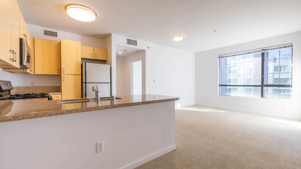 375 East 2nd Street - Photo 17