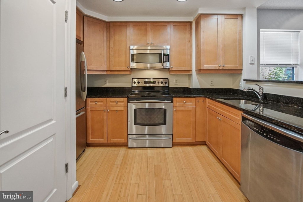 1111 11th Street Nw - Photo 3