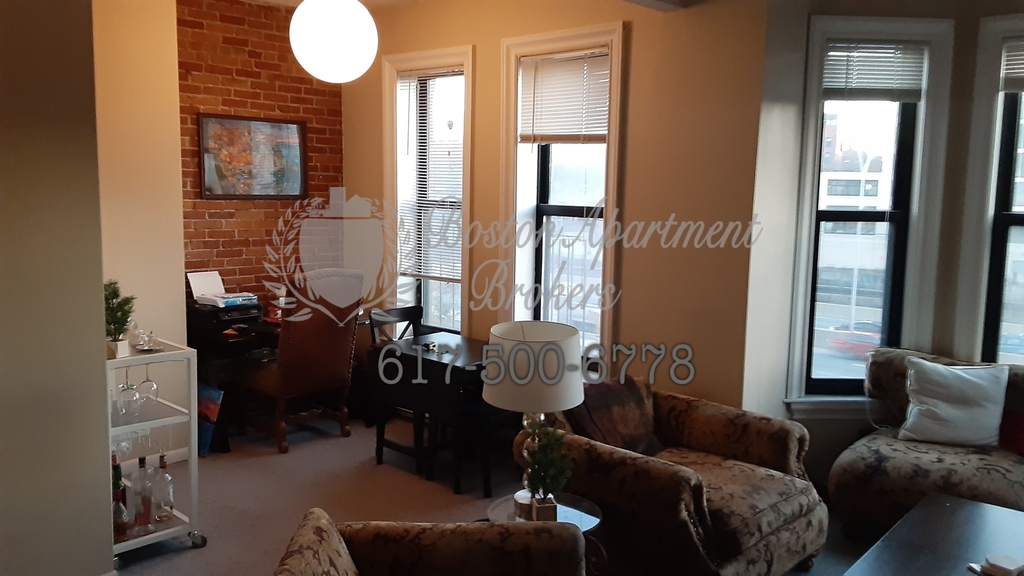 26 Cortes St. - Photo 1