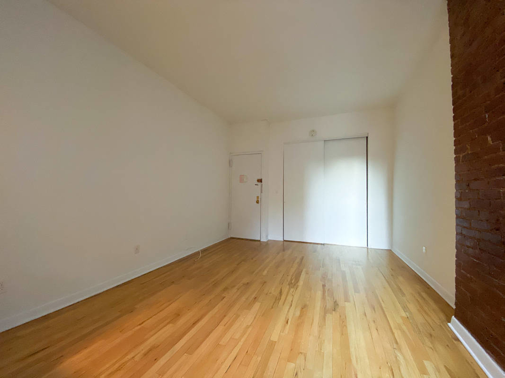 212 East 85th Street - Photo 1