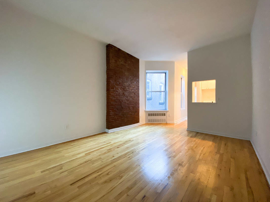 212 East 85th Street - Photo 7