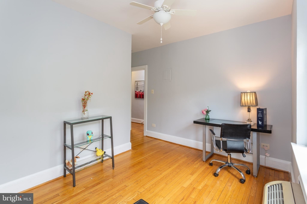 2410 20th Street Nw - Photo 13