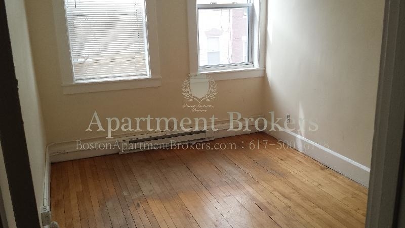 164 Endicott St. - Photo 5