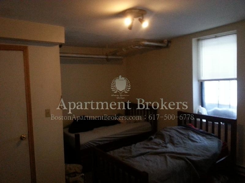 168 Hemenway St. - Photo 5