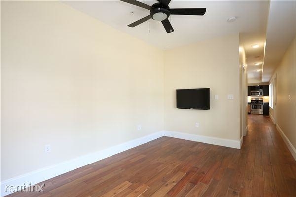 28 Caldwell St. - Photo 7