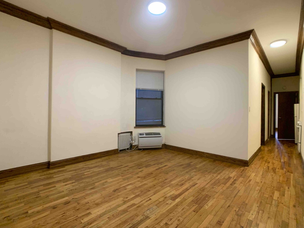 333 East 84th Street - Photo 2