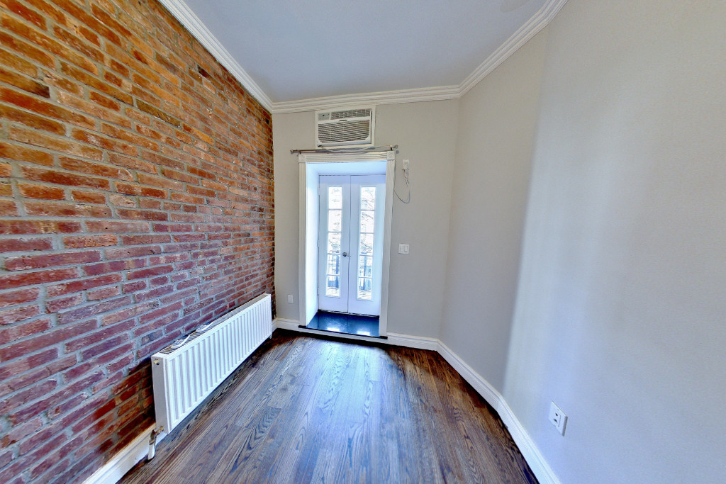 424 W 51st St. - Photo 6