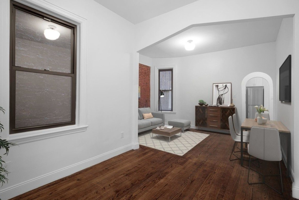 238 West 4th Street - Photo 1