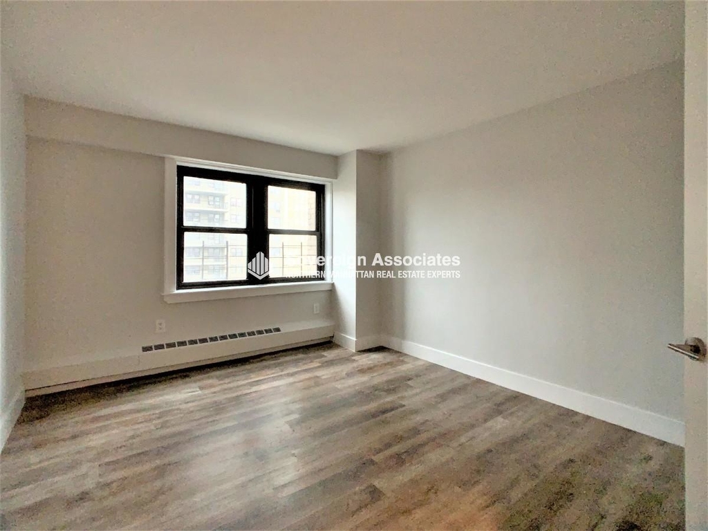 111 Wadsworth Avenue - Photo 4