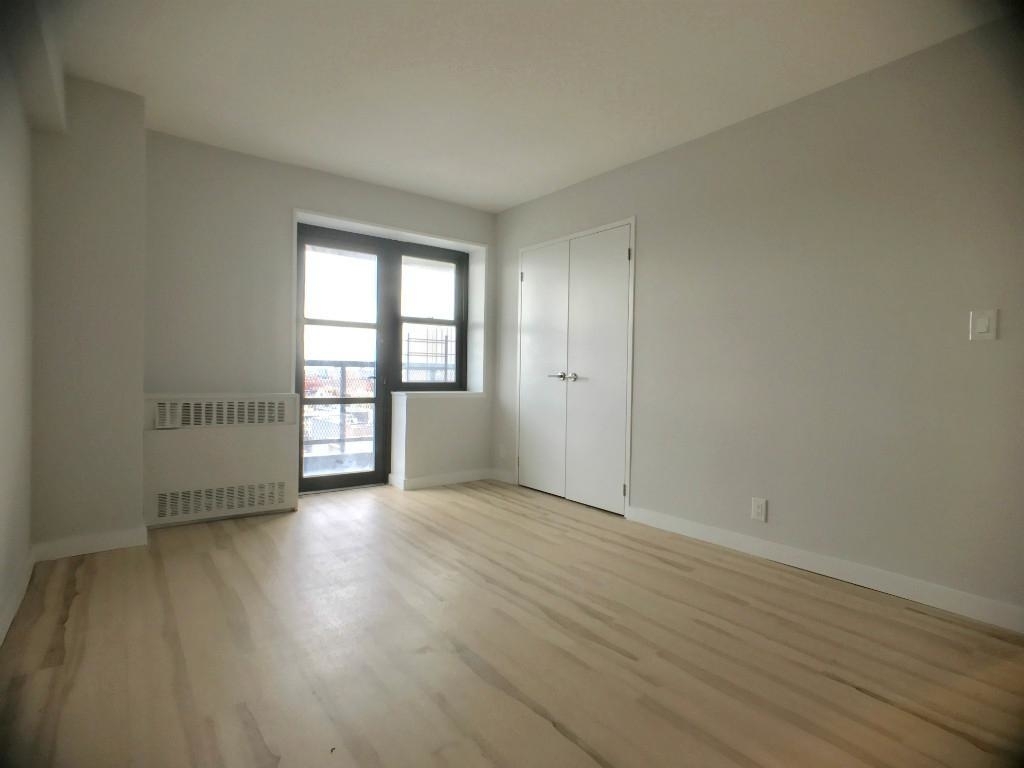 260 Audubon Avenue - Photo 5