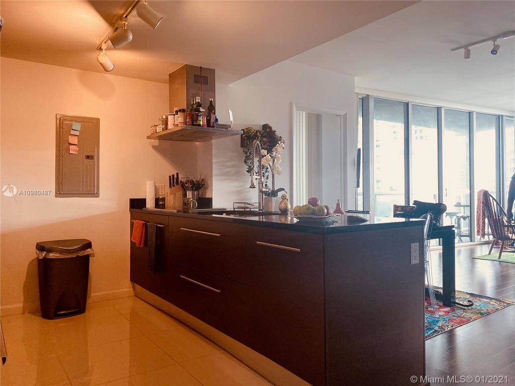 495 Brickell Ave - Photo 11