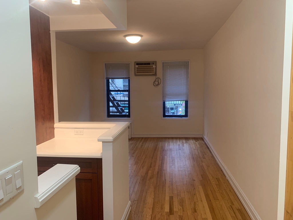 226 East 74th Street - Photo 7