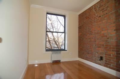 115 Avenue A - Photo 2