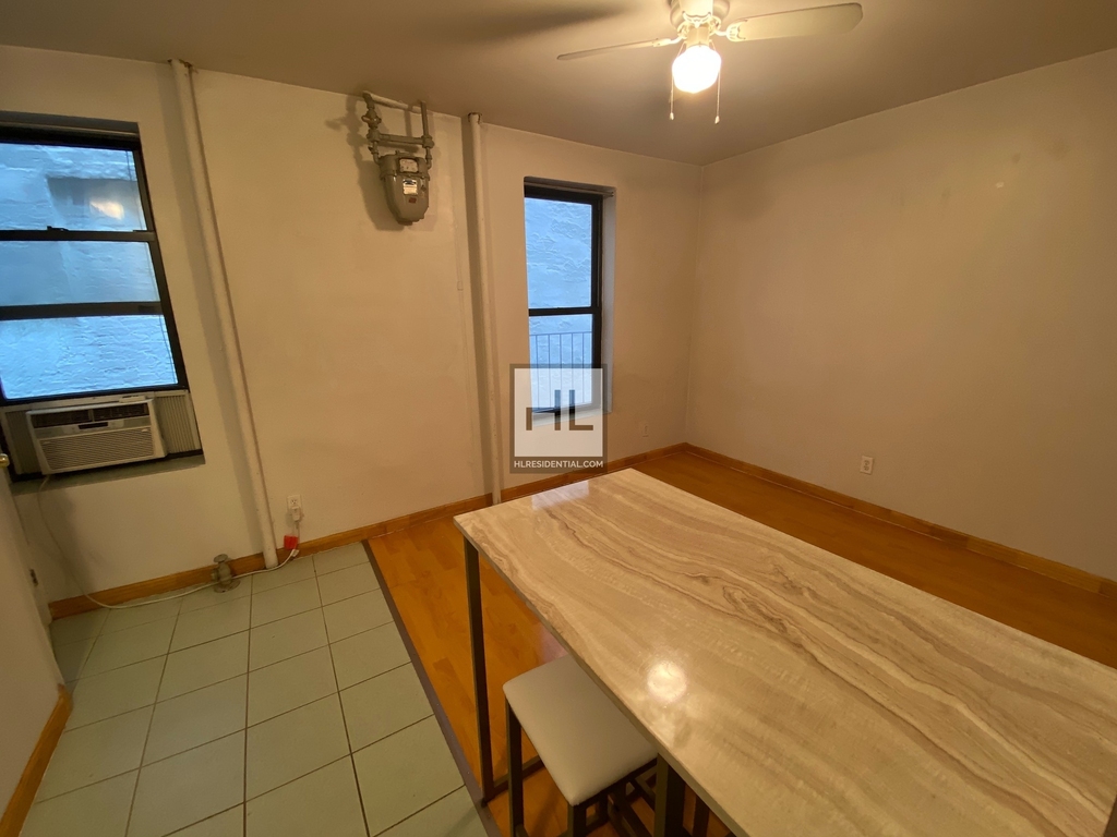 124 Mott Street - Photo 3