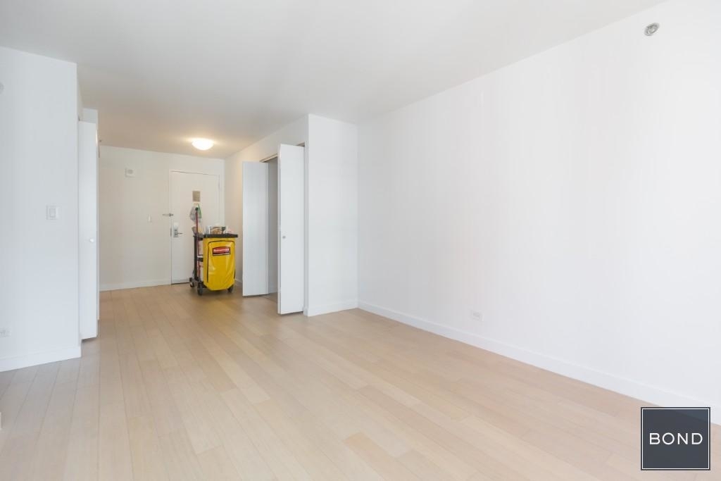 222 East 39th Street ZIP 10016 - Photo 11