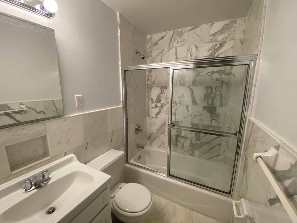 126 East 24th Street - Photo 11