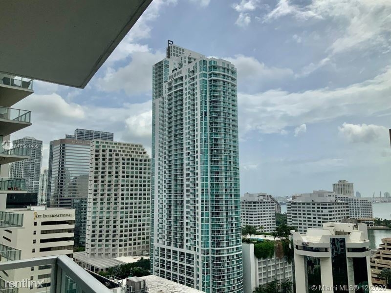 1050 Brickell Ave - Photo 8