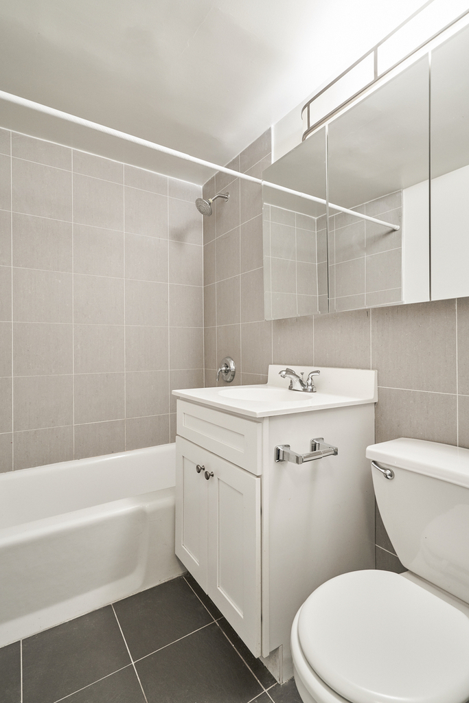 203 East 74th Street - Photo 1