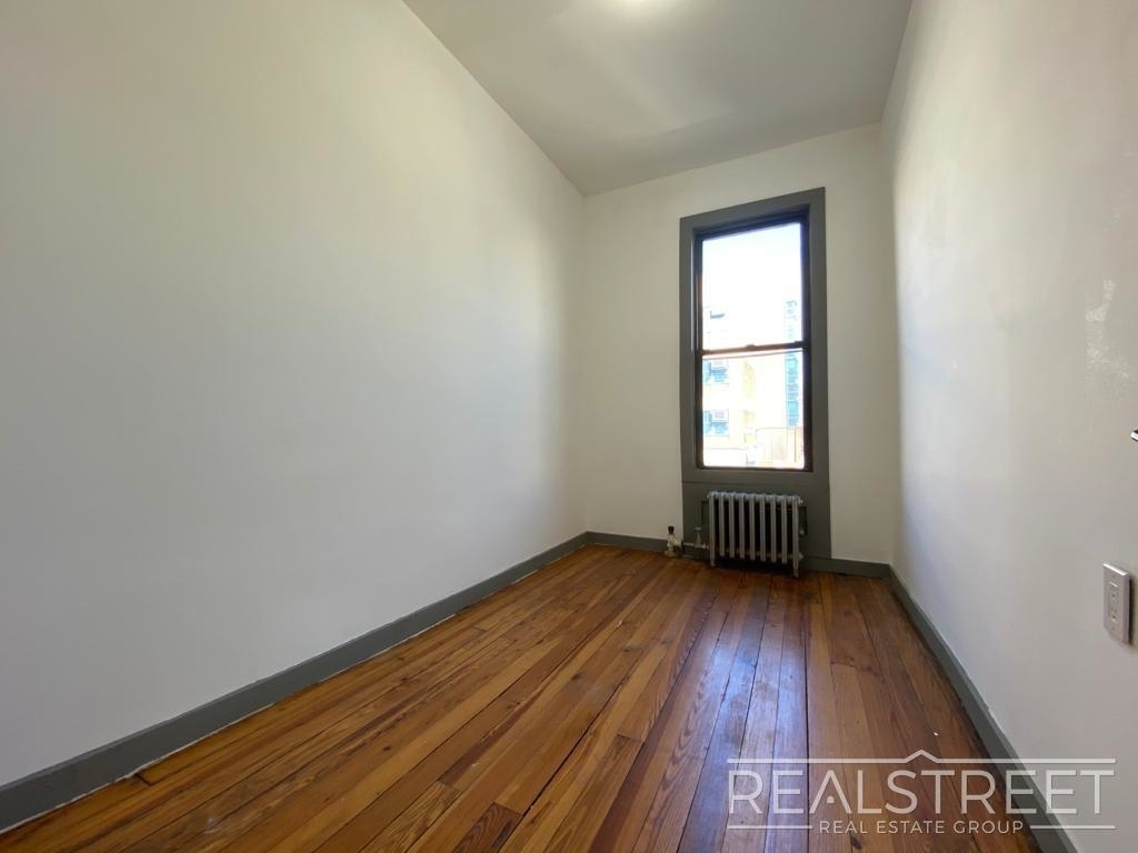 234 Troy Avenue - Photo 7