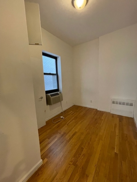 1297 Lexington Avenue - Photo 12