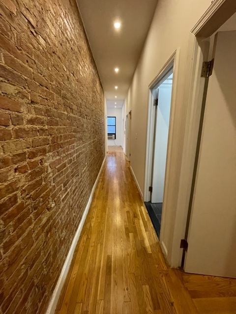 1297 Lexington Avenue - Photo 1