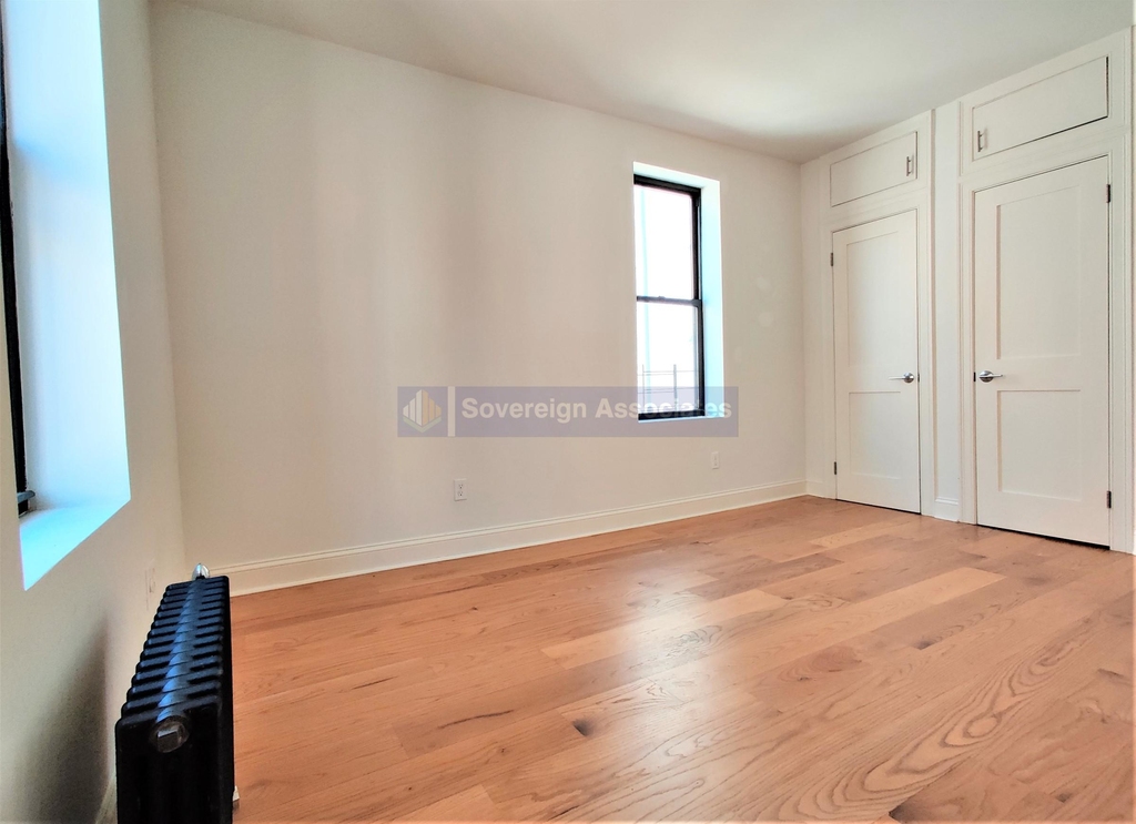 615 Fort Washington Avenue - Photo 3