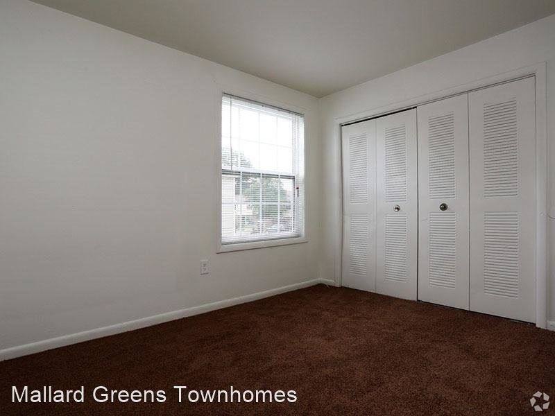 Mallard Greens Townhomes 2852 Fairfield Avenue - Photo 10