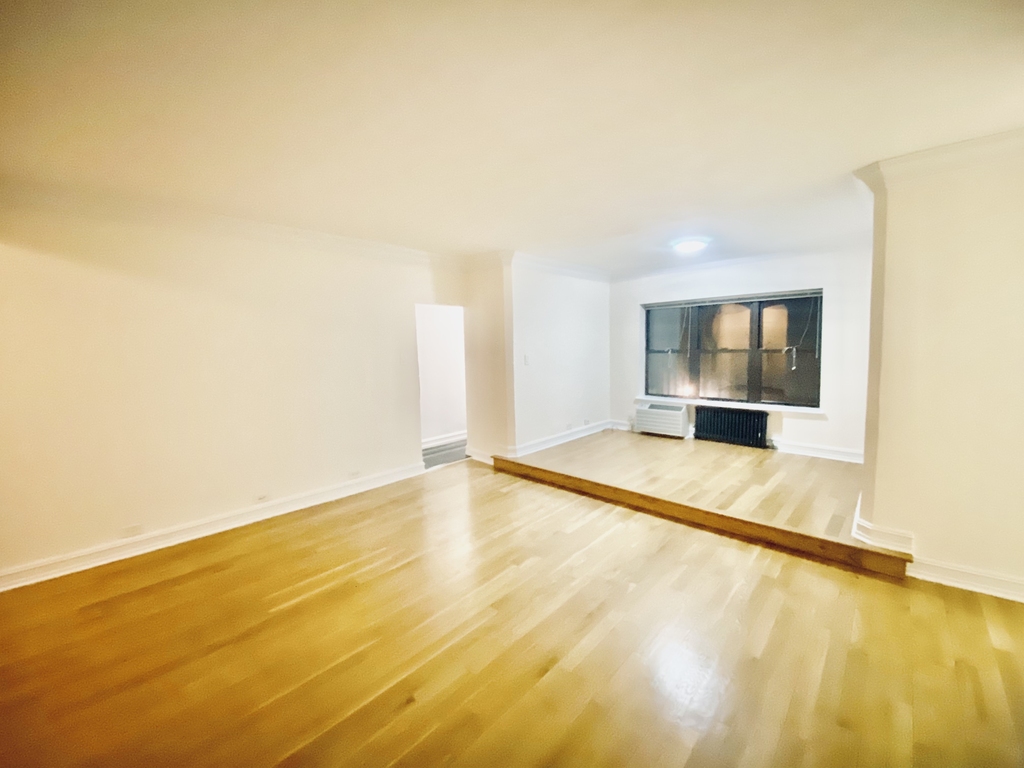 235 East 46th Street - Photo 0