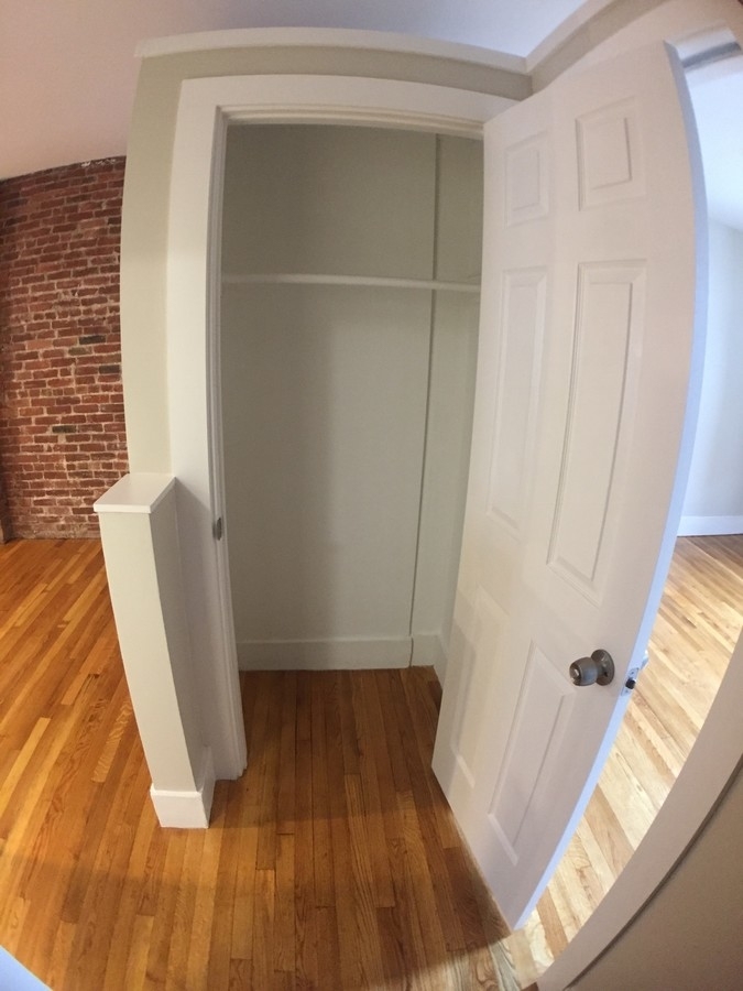 210 Hemenway St. - Photo 4