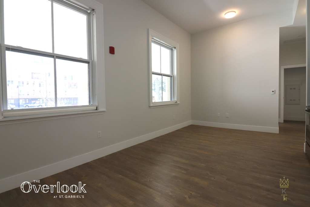 185 Washington St. - Photo 2