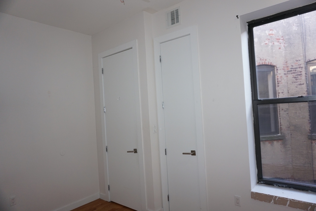 662 Park Place - Photo 9