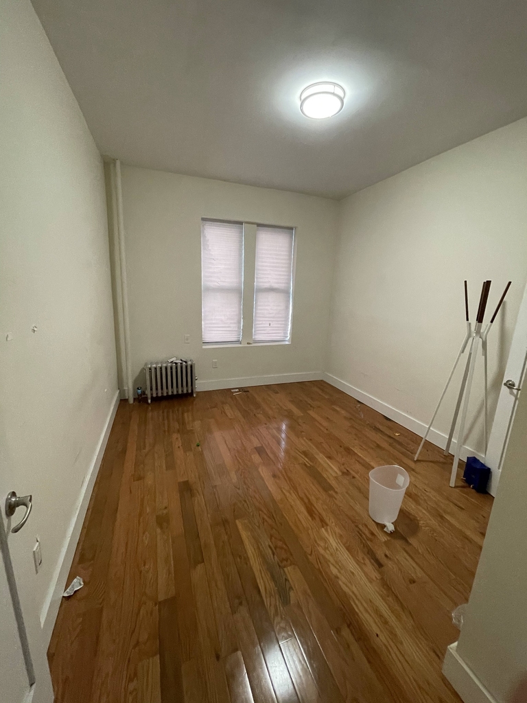 546 Midwood Street - Photo 3