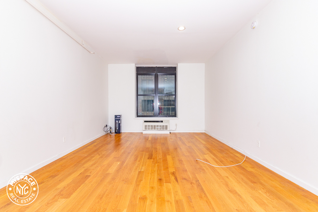 618 Bushwick Avenue - Photo 3