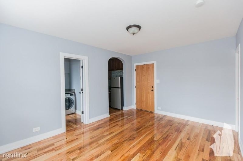 550 W Arlington Pl 210 - Photo 2