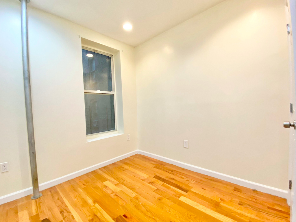 532 West 143rd Street - Photo 7