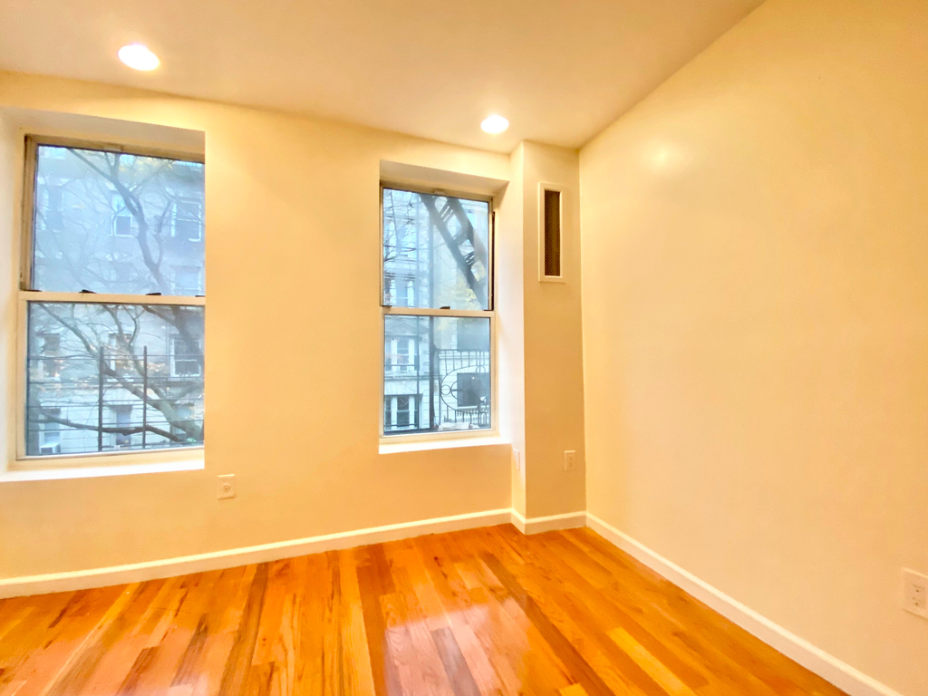 532 West 143rd Street - Photo 5