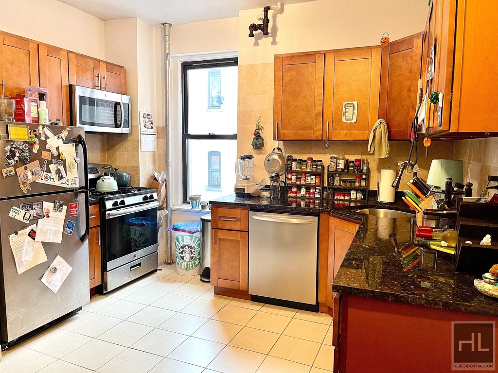 614 West 152 Street - Photo 8