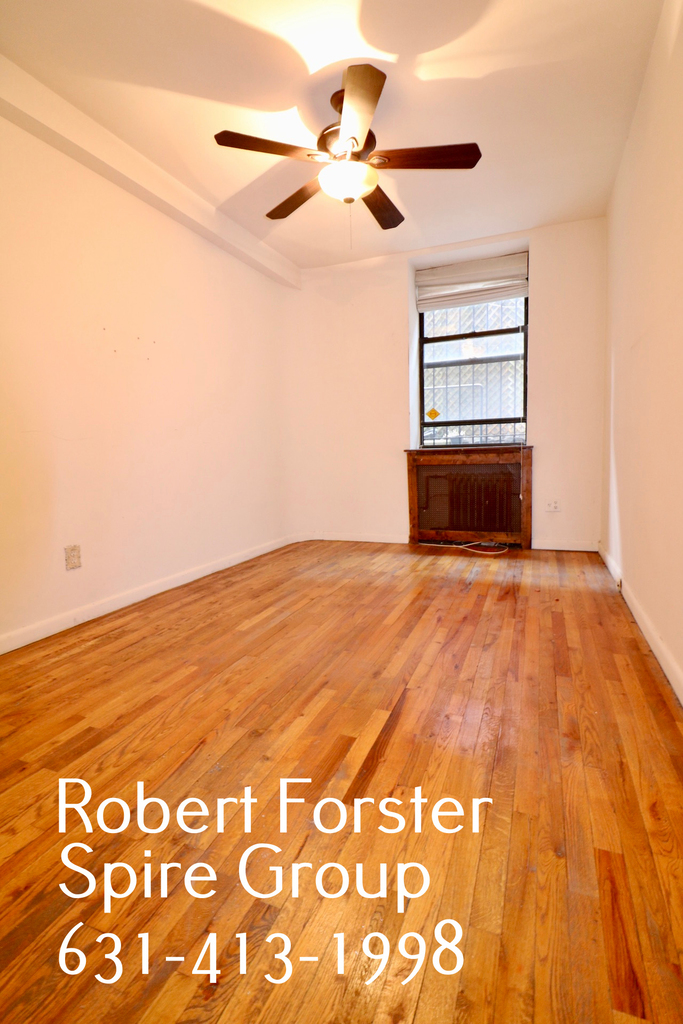 315 West 74th Street - Photo 6