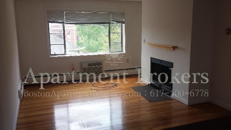 53 Evergreen St. - Photo 7