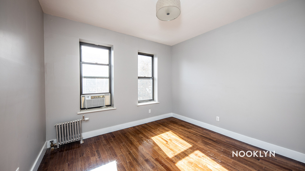 809 Park pl - Photo 2