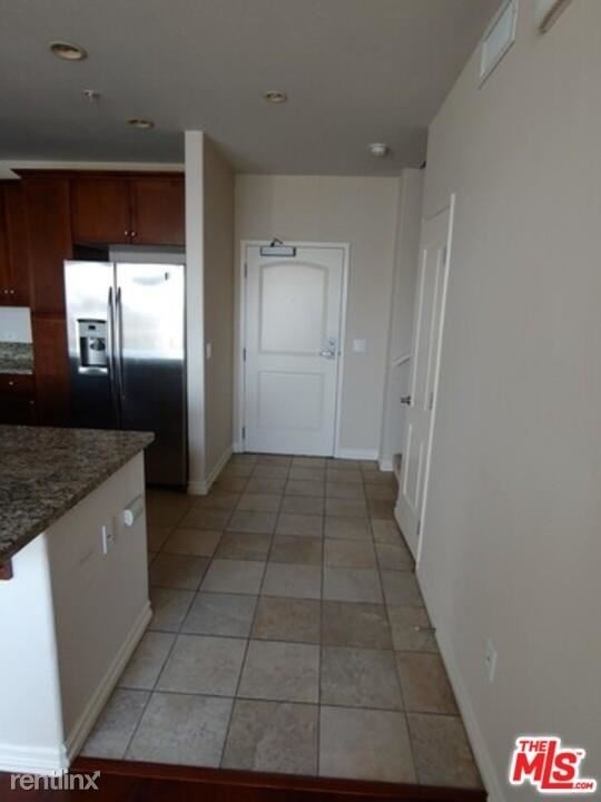 629 Traction Ave Apt 404 - Photo 0